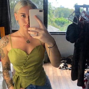 Meet your Posher, Bree